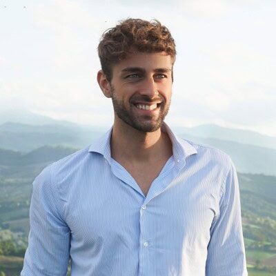 Headshot Marco